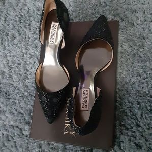 Badgley Mischka Ginny Kitten Heels